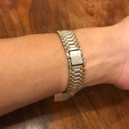 Hilton Analog Quartz Women