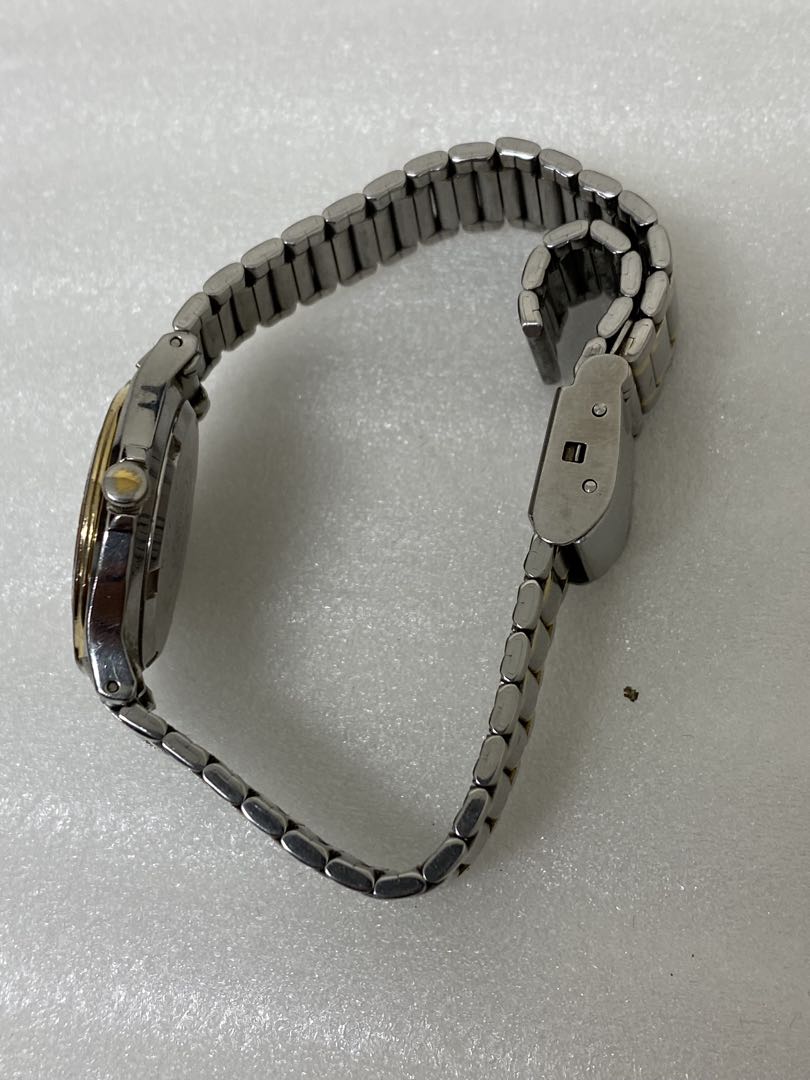 Kamuri Analog Quartz Women Watch Black Dial For Parts