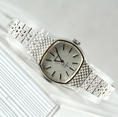 Seiko 11-8080 Analog Mechanical (Manual) Women