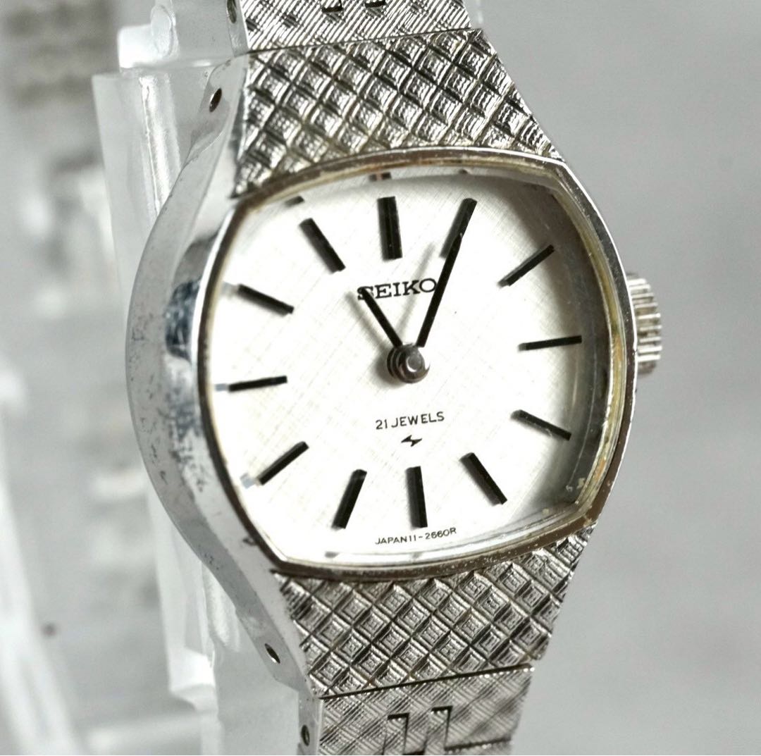 Seiko 11-8080 Analog Mechanical (Manual) Women