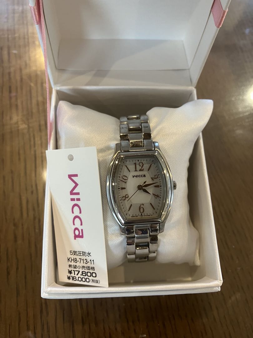 Citizen wicca Analog Solar Women