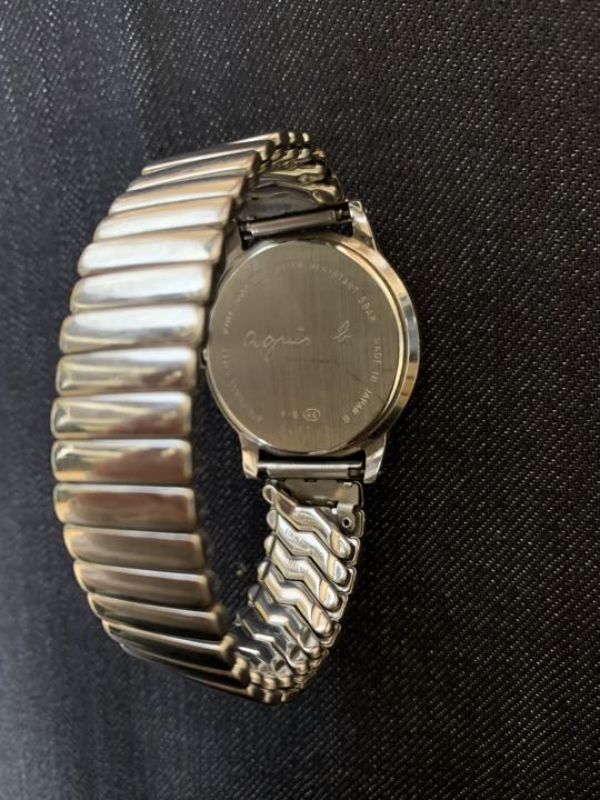 Agnes B. Analog Quartz Women