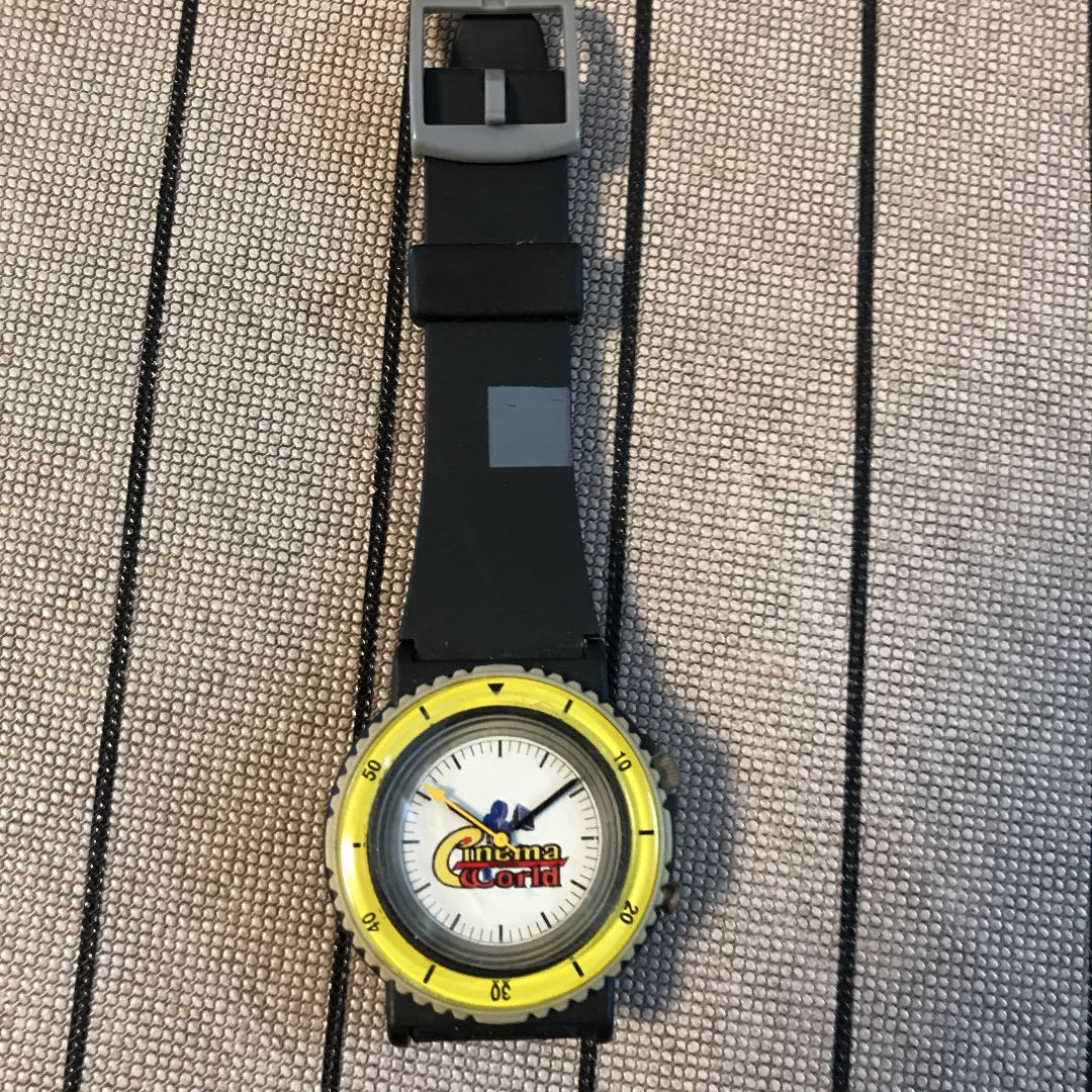 Kamakura Cinema World Analog Quartz Men