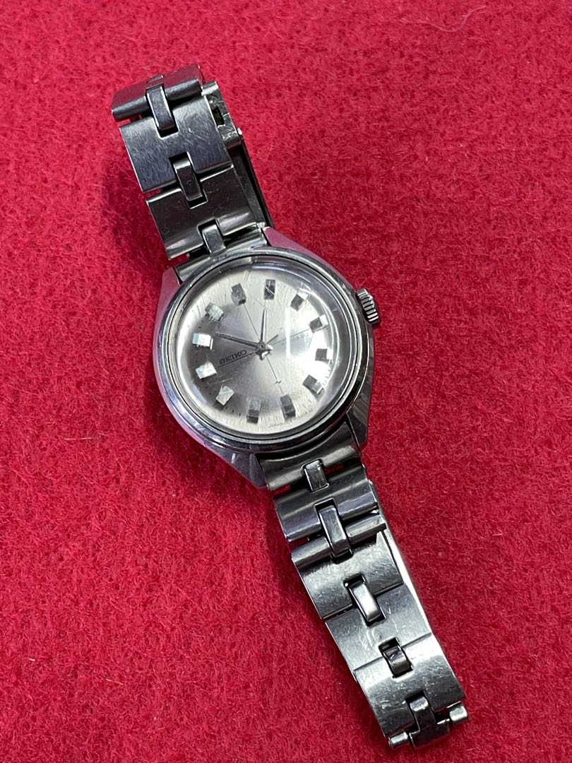 Seiko SALVIA Analog Mechanical (Manual) Women