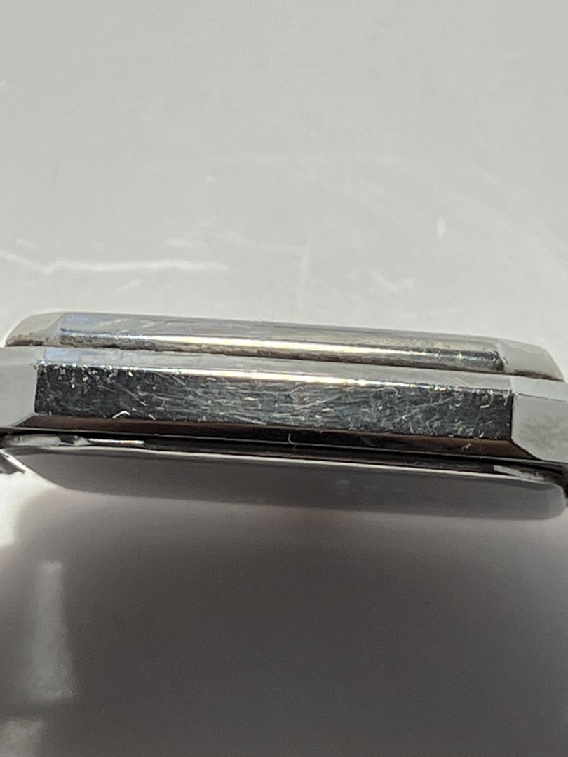 Seiko Alba V733-5A10 Analog Quartz Men