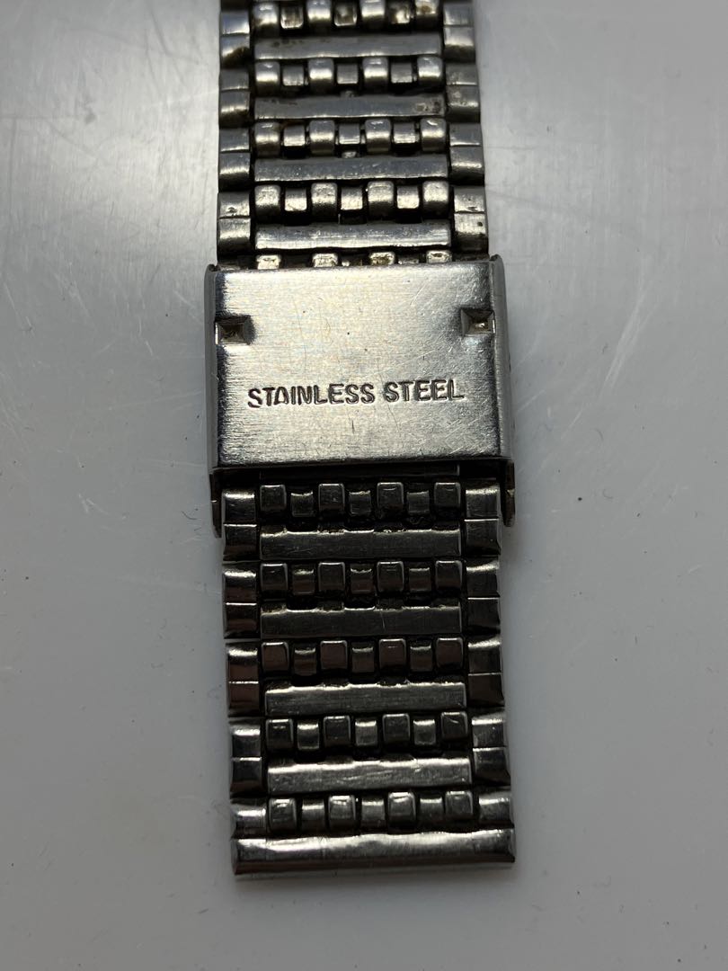 Seiko Alba V733-5A10 Analog Quartz Men