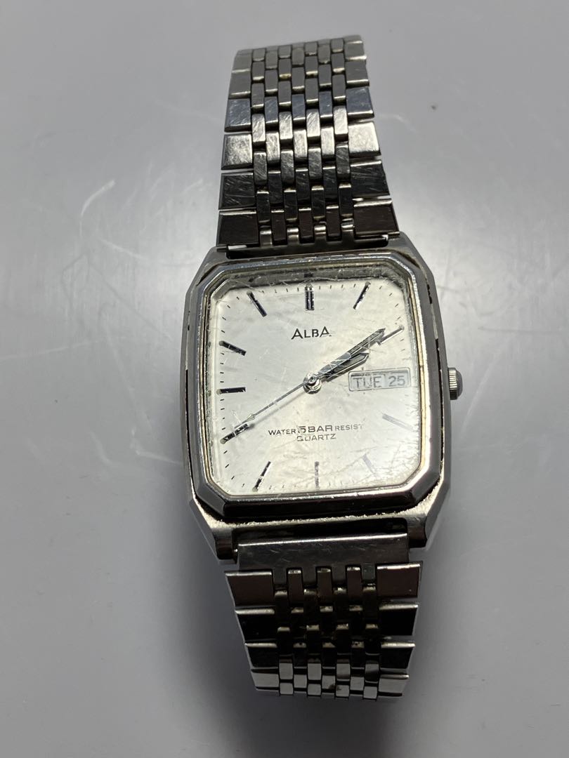 Seiko Alba V733-5A10 Analog Quartz Men