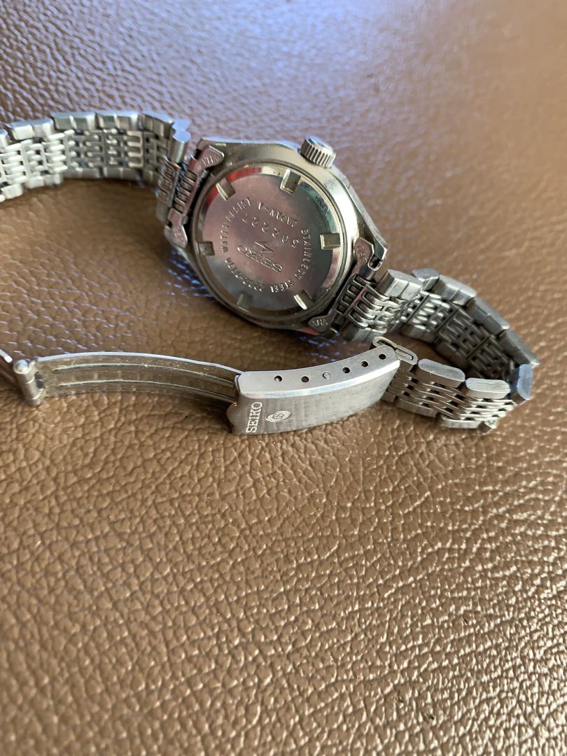 Seiko 2202-0130 Analog Mechanical (Automatic) Women