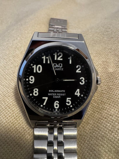 Citizen Q&Q H980-205 Analog Solar Men