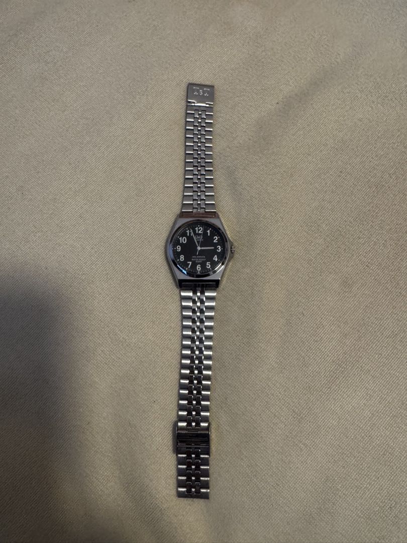 Citizen Q&Q H980-205 Analog Solar Men