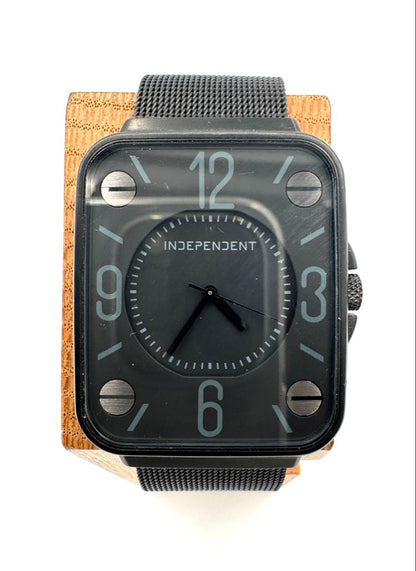 Independent Analog Quartz Men Watch