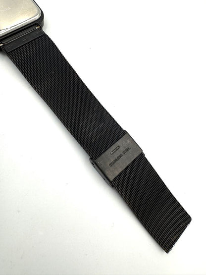 Independent Analog Quartz Men Watch