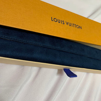 Louis Vuitton Analog Quartz Men