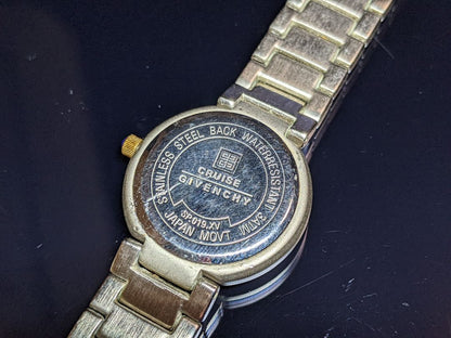 Givenchy Analog Quartz Women