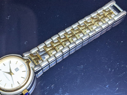 Givenchy Analog Quartz Women