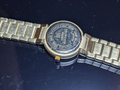 Givenchy Analog Quartz Women