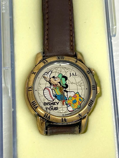 Analog Quartz Women