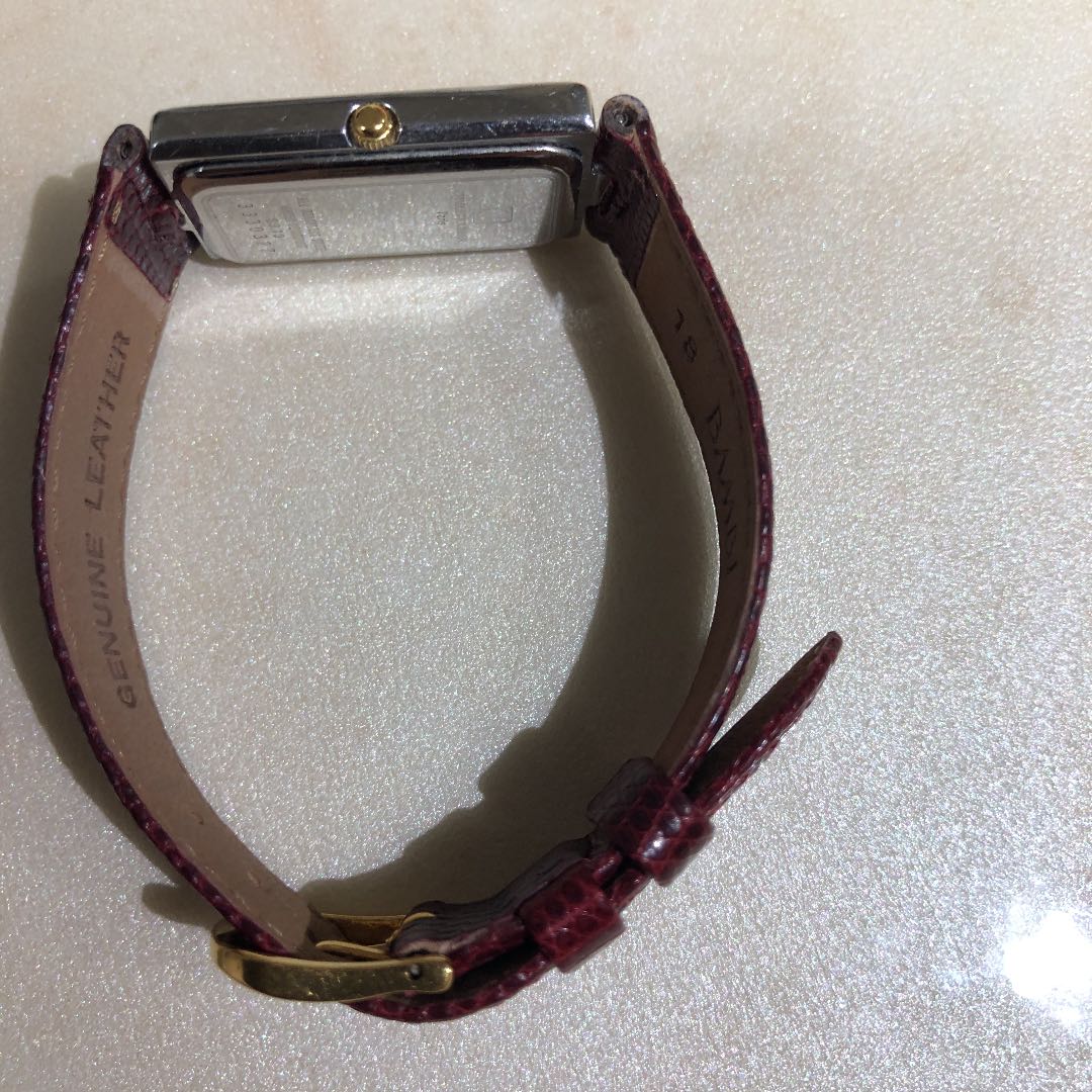 Charles Jourdan Analog Quartz Women