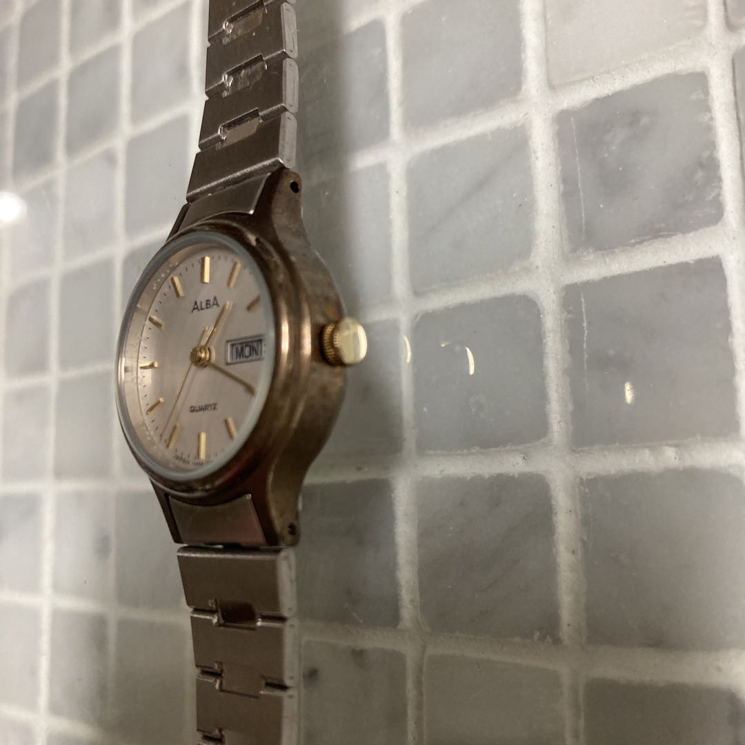 Seiko Alba Analog Quartz Women