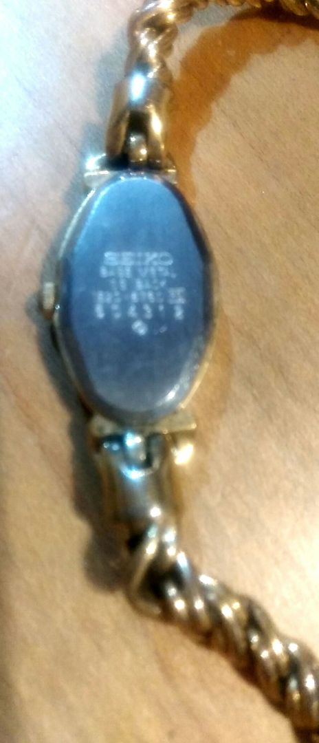 Seiko Analog Quartz Women
