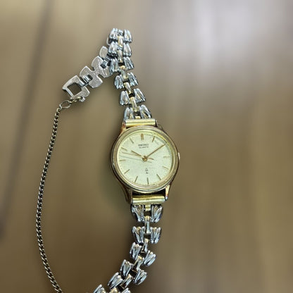 Analog Quartz Women