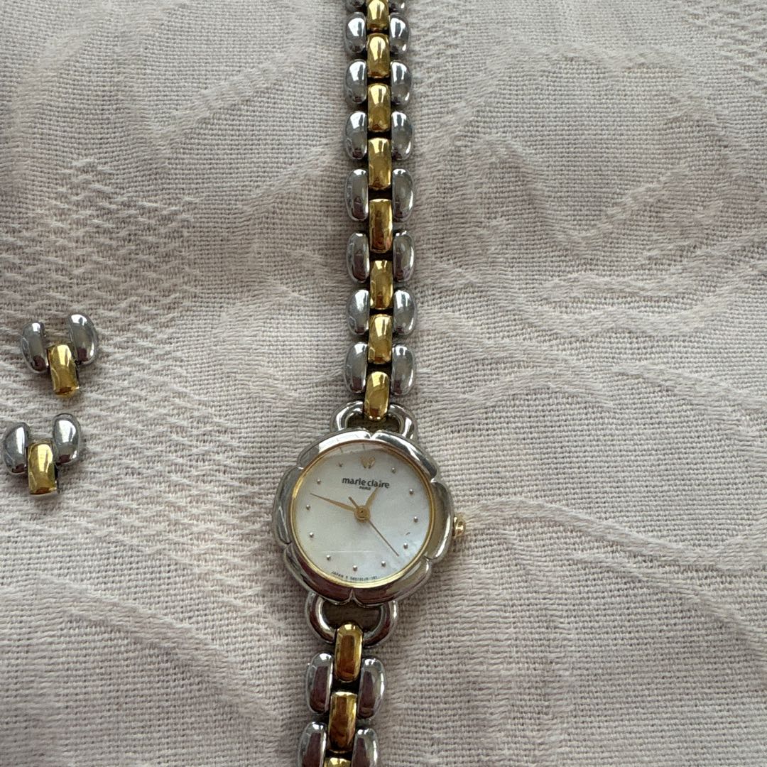 Marie Claire Analog Quartz Women