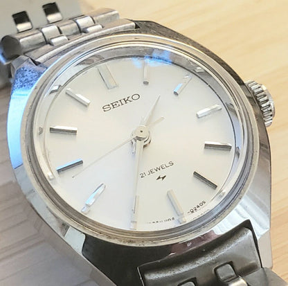 Seiko Joyful Analog Quartz Women