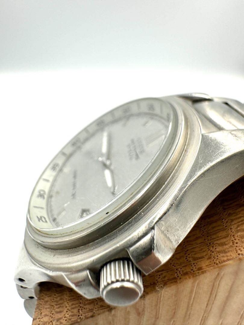 Guess Analog Quartz Men Steel Watch