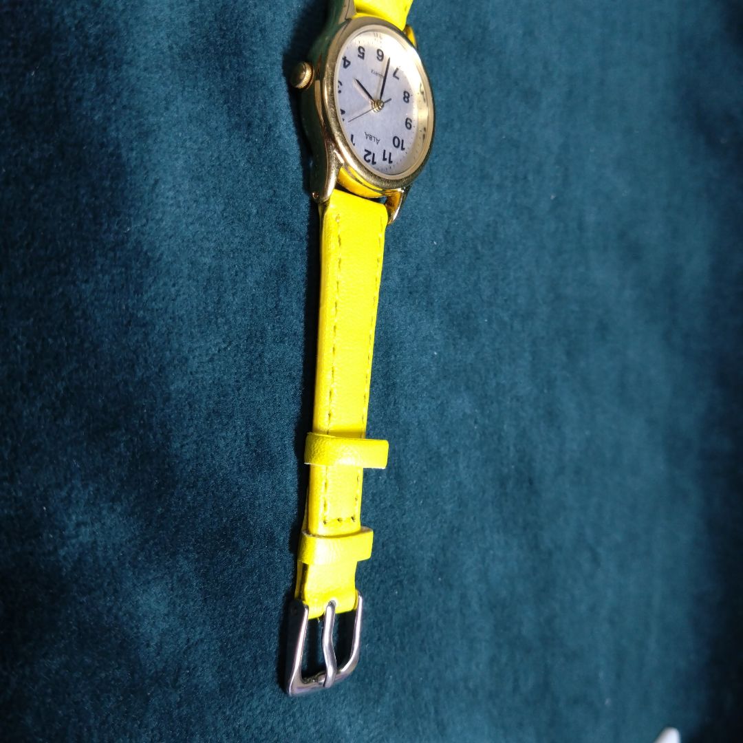 Seiko Alba V811-1891 Analog Quartz Women Watch Running Third-Party Band Replaced