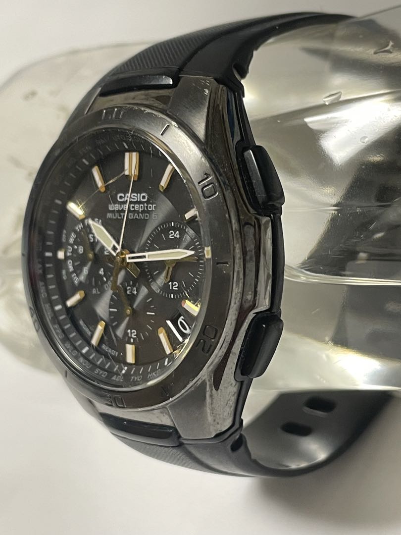 Casio Wave Ceptor Analog Quartz Men