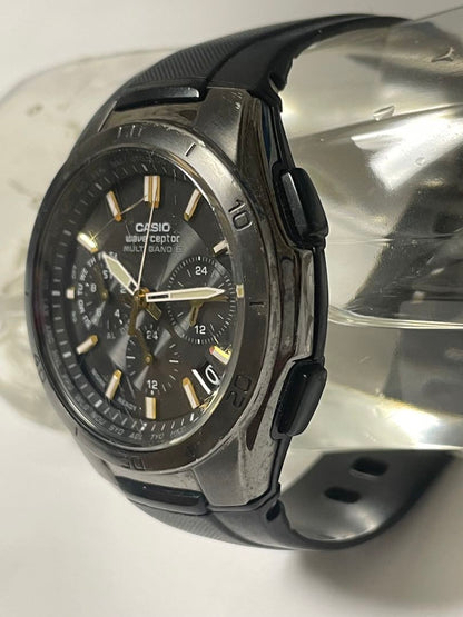 Casio Wave Ceptor Analog Quartz Men