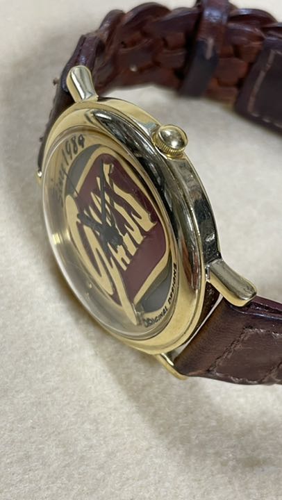 Guess Analog Quartz Women