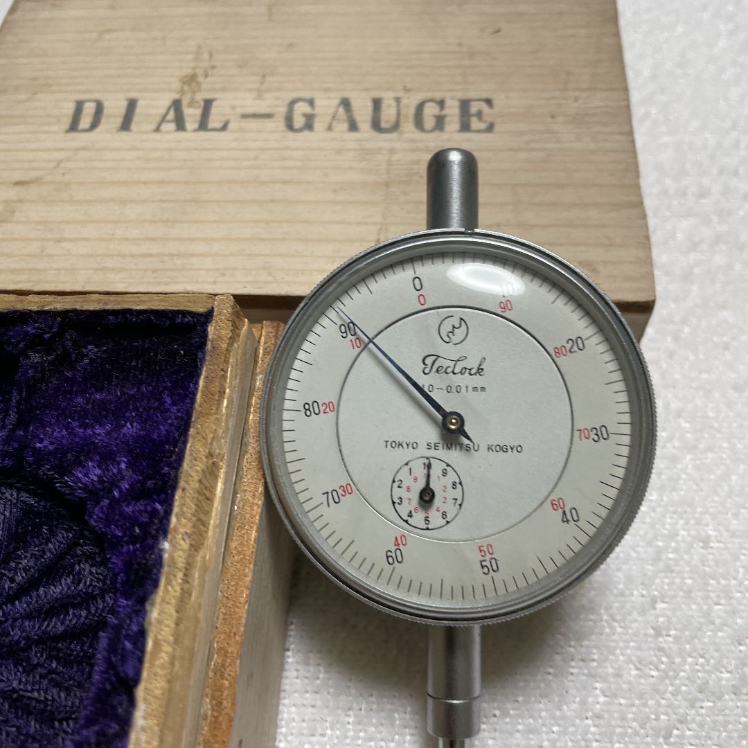 Tokyo Seimitu Kogyo Analog Quartz Men Men