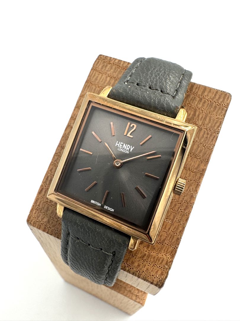 Henry London Analog Quartz Women Watch