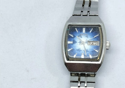 Seiko MILITARY SK030103 Analog Mechanical (Automatic) Women