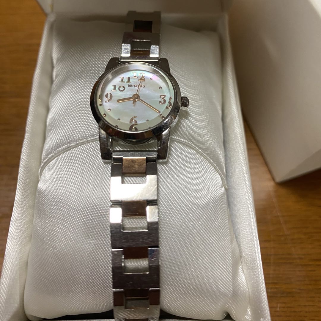 WIRED F Analog Quartz Women