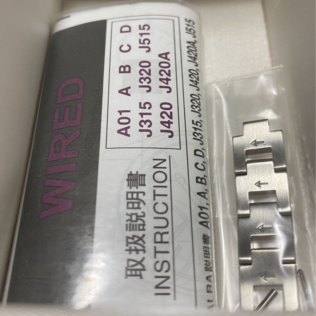WIRED F Analog Quartz Women