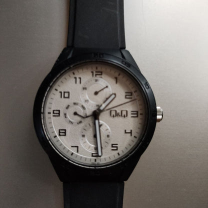Citizen Q&Q VS54J001Y Analog Quartz Men
