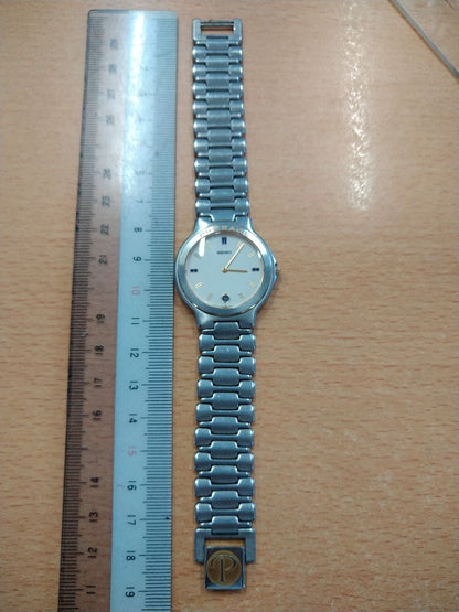 Seiko presage Analog Quartz Women