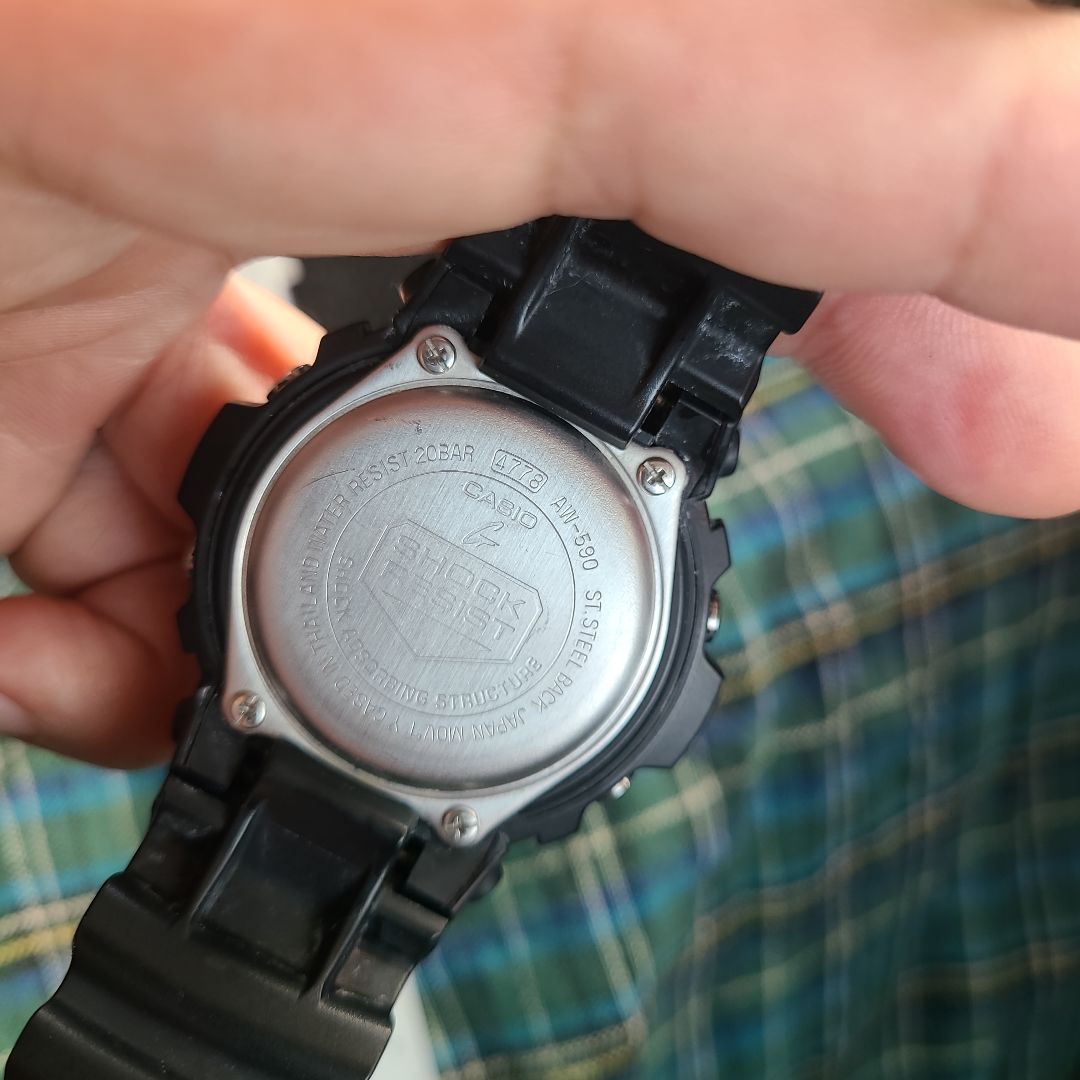 G-Shock AW-590 Digital-Analog Quartz Men
