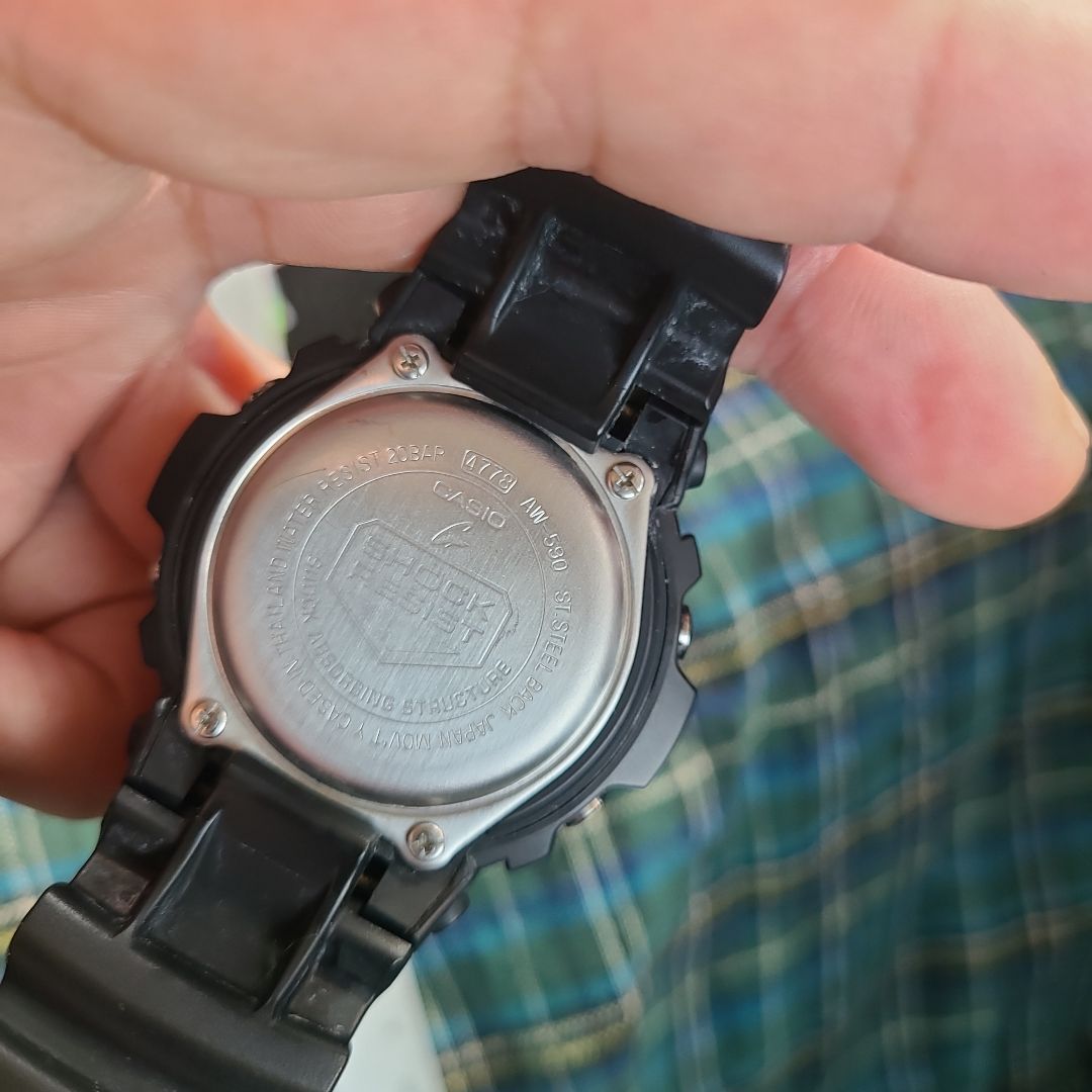 G-Shock AW-590 Digital-Analog Quartz Men