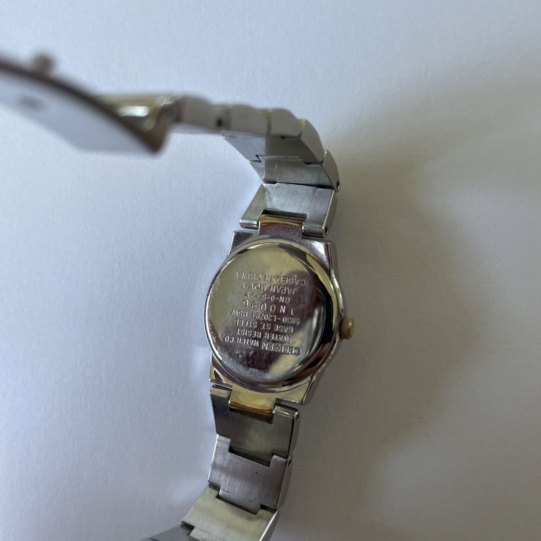 Citizen wicca Analog Quartz Women