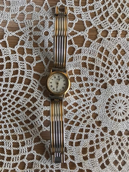 Seiko Analog Quartz Women