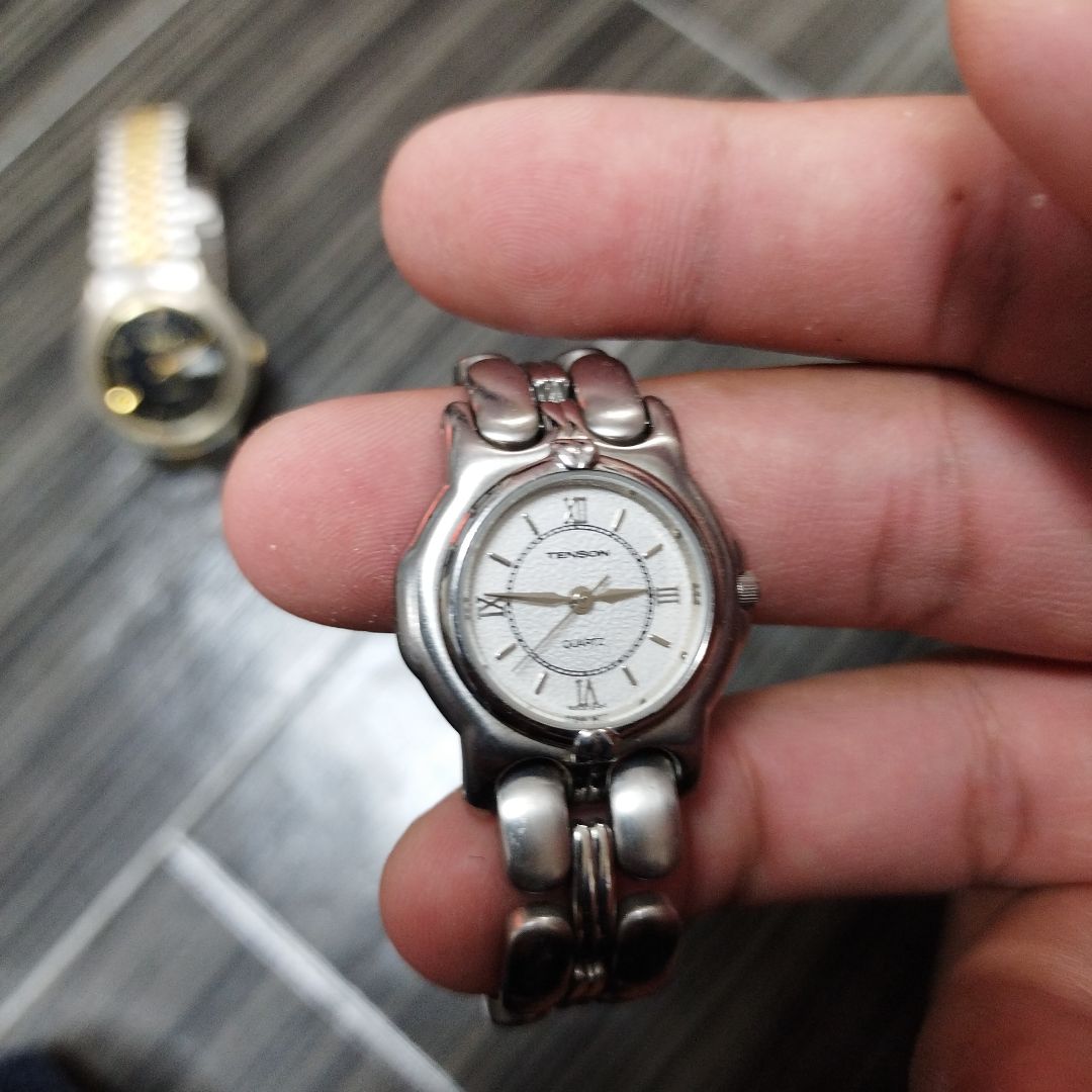 Brut Analog Quartz Women