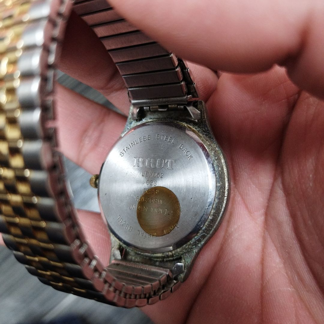Brut Analog Quartz Women