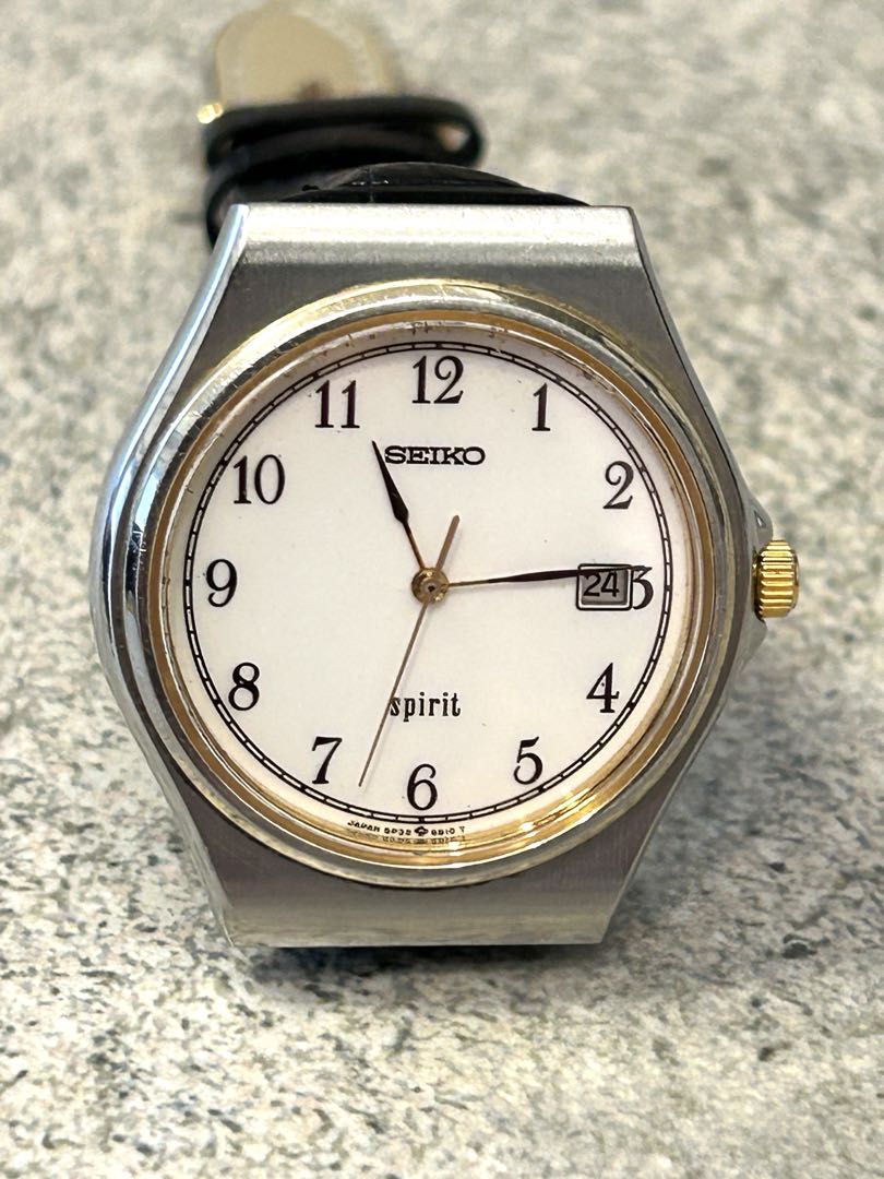 Seiko Spirit 5P32-6B30 Analog Quartz Men