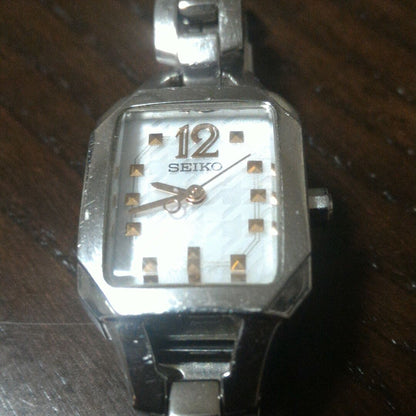 Seiko Analog Quartz Women