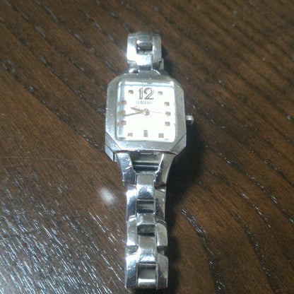 Seiko Analog Quartz Women