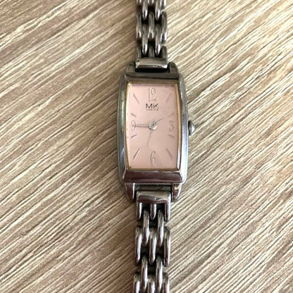 Michelle Clan Analog Quartz Women