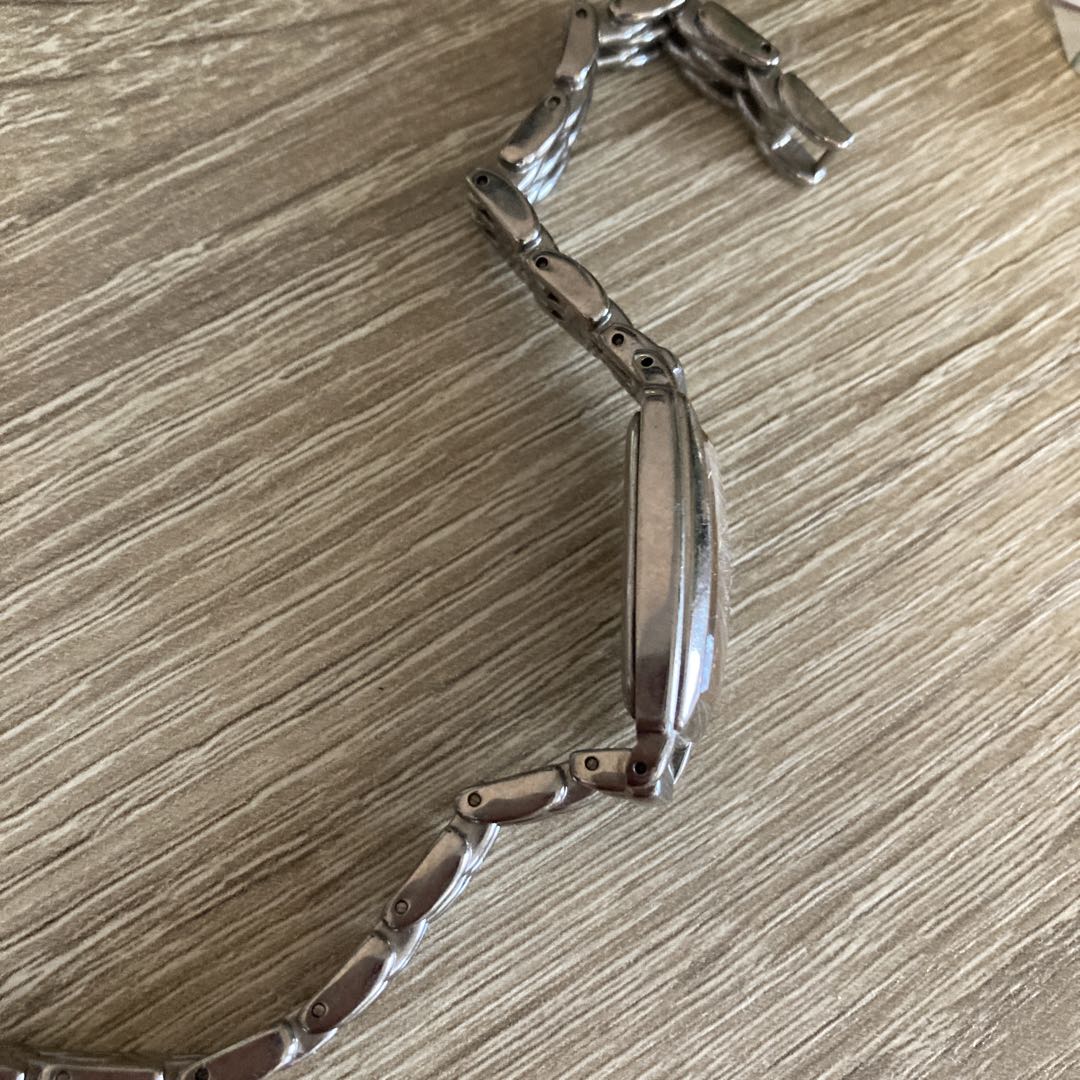 Michelle Clan Analog Quartz Women